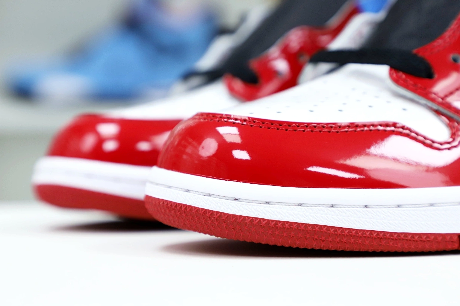 AIR 'FEARLESS' HIGH 1 OG RETRO JORDAN 0820